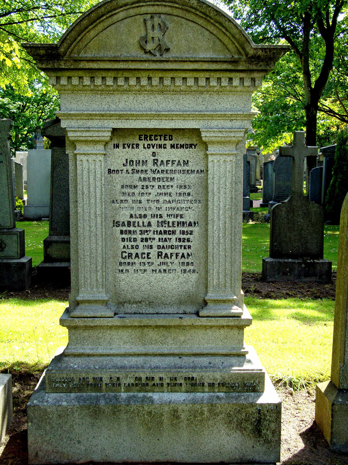 Photo of headstones/Isabella McLennan (Raffan) died 1926 MI Allenvale Cemetery, Aberdeen